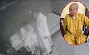 Сексуальный секс -клип настоящего храма в Binh Duong очень горячий